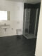 großzügige 2-Zimmer-Wohnung mit Terrasse - Badezimmer