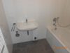 modernisierte 3-Zimmer Wohnung in S-Gablenberg - Badezimmer mit Wanne