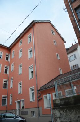 1-Zimmer-DG-Wohnung in Stuttgart-Heslach nahe Marienplatz, Adlerstraße 13/1, 70199 Stuttgart