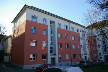 modernisierte 2-Zimmer Wohnung mit Balkon, Wagenburgstraße 160, 70186 Stuttgart