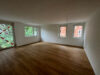 4-Zimmer Wohnung mit Balkon in Stuttgart-Ost, Gebäude kernmodernisiert in 2026 - Wohnzimmer mit Balkon