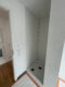 4-Zimmer DG-Wohnung mit Balkon in Stuttgart-Ost, Gebäude kernmodernisiert in 2026 - Badezimmer mit Dusche
