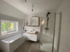Schöne 4-Zimmer-Maisonettewohnung mit Balkon in Stuttgart Ost - Badezimmer
