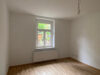 Schöne 3-Zimmer-Wohnung - Schlafzimmer