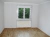 modernisierte 2-Zimmer Wohnung in S-Gablenberg - Schlafzimmer