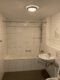 neuwertige 3 Zimmer-Wohnung mit Balkon in Stuttgart-Ost - Badezimmer mit Badewanne