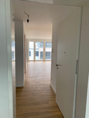 2 Zimmer in Freiberg am Neckar, Mundelsheimer Straße 3, 71691 Freiberg am Neckar